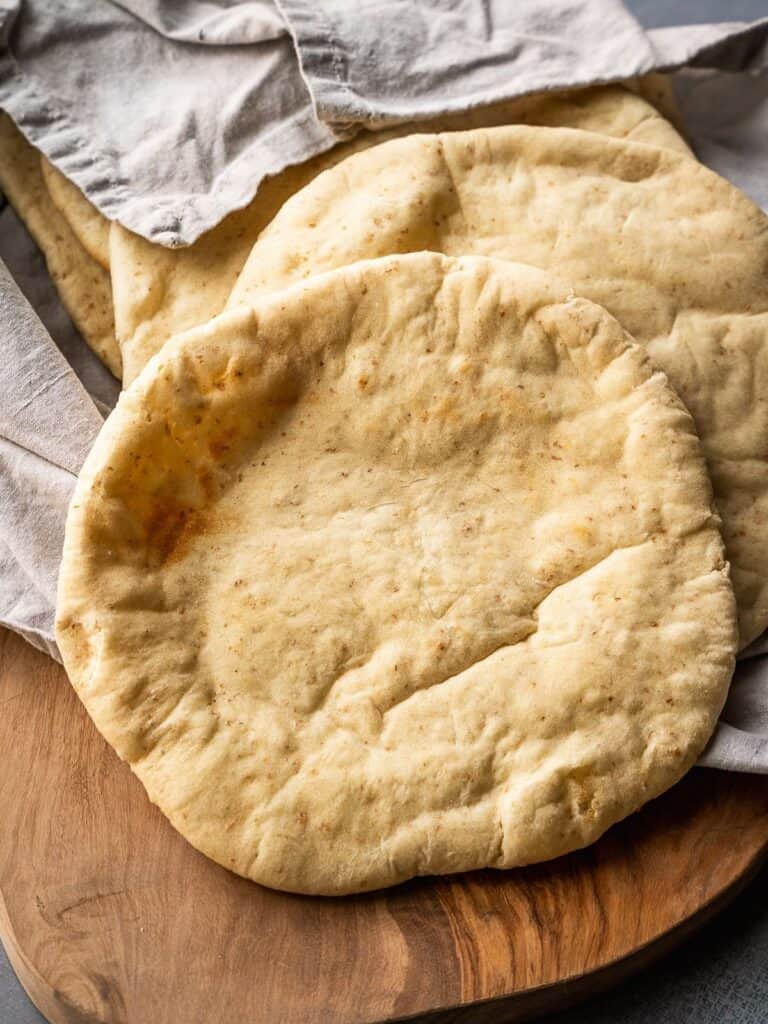 Lebanese Pita Bread (3 Ways to Make Traditional Khubz) - Urban Farm and