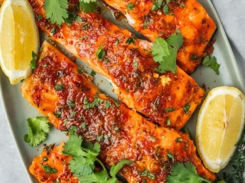 Honey Harissa Salmon (with Garlic, Thyme and Lemon) - Urban Farm